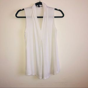 Cable & Gauge White Sleeveless Tank Top